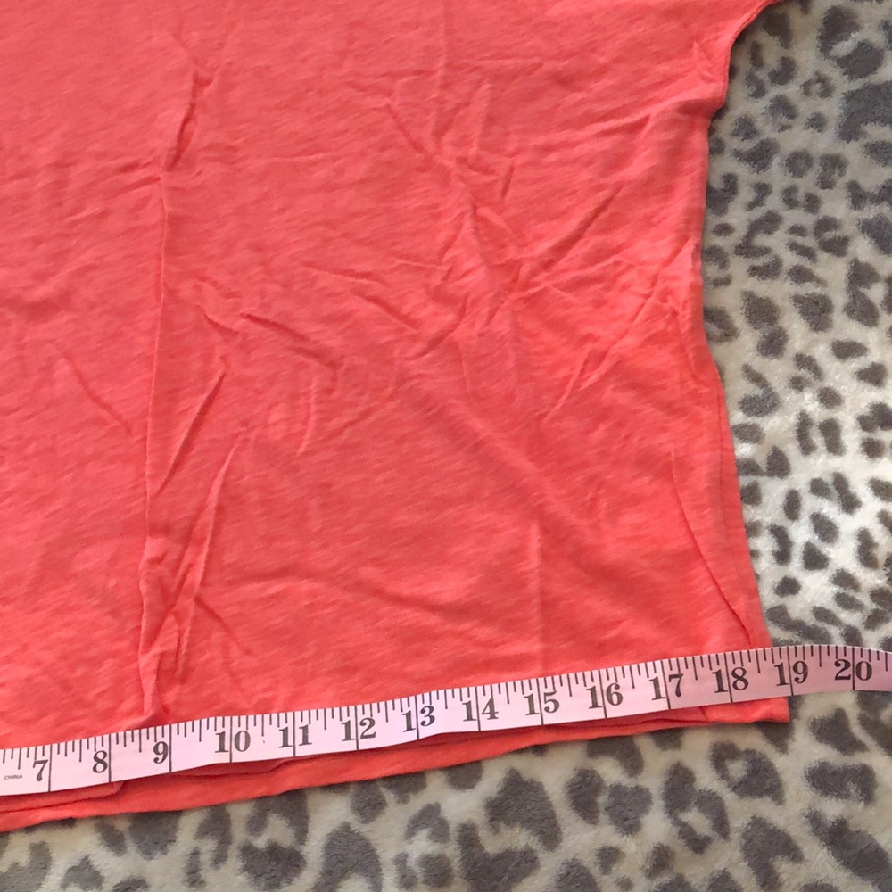 Express Tee in Cayenne Orange Size Medium - Picture 8 of 14